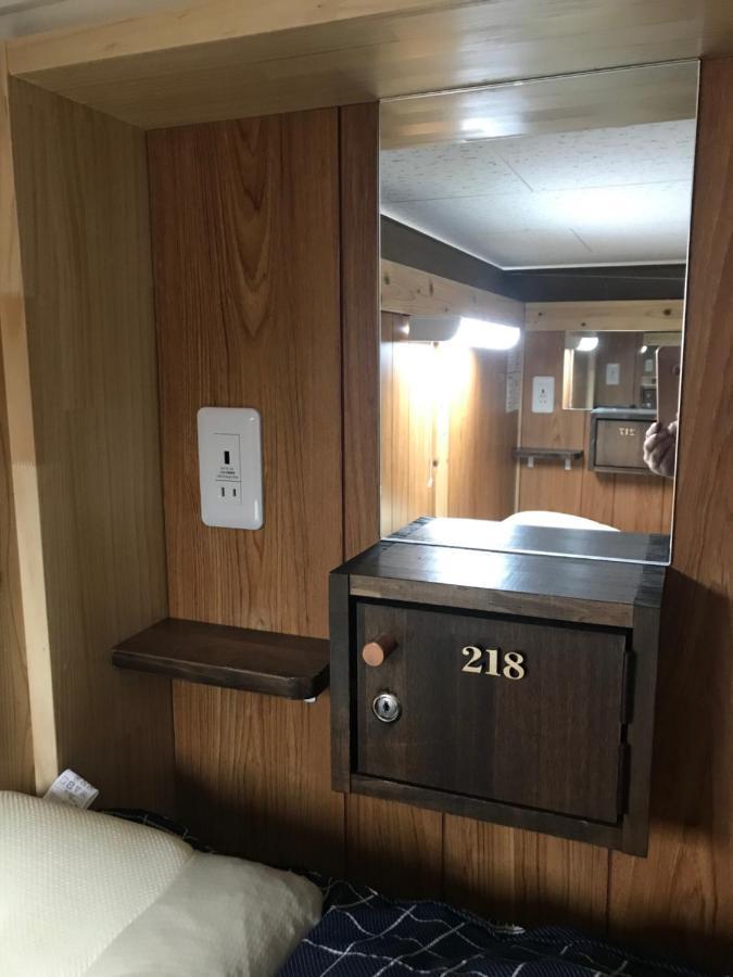 Jam Hostel Hakata Station Front Фукуока Екстериор снимка
